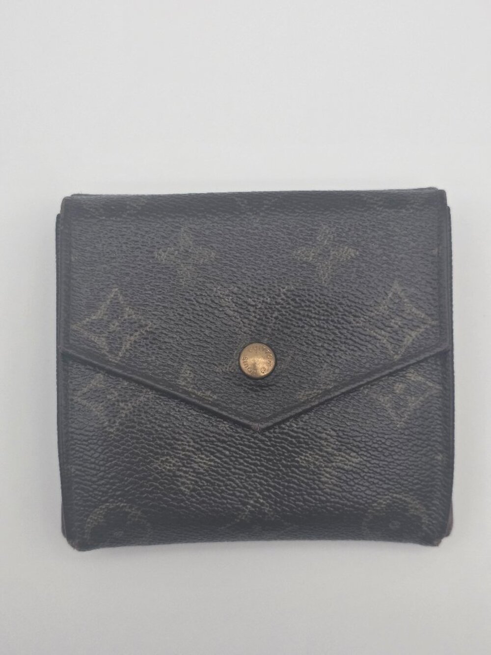 Louis Vuitton Monogram Canvas Kisslock Compact Wallet